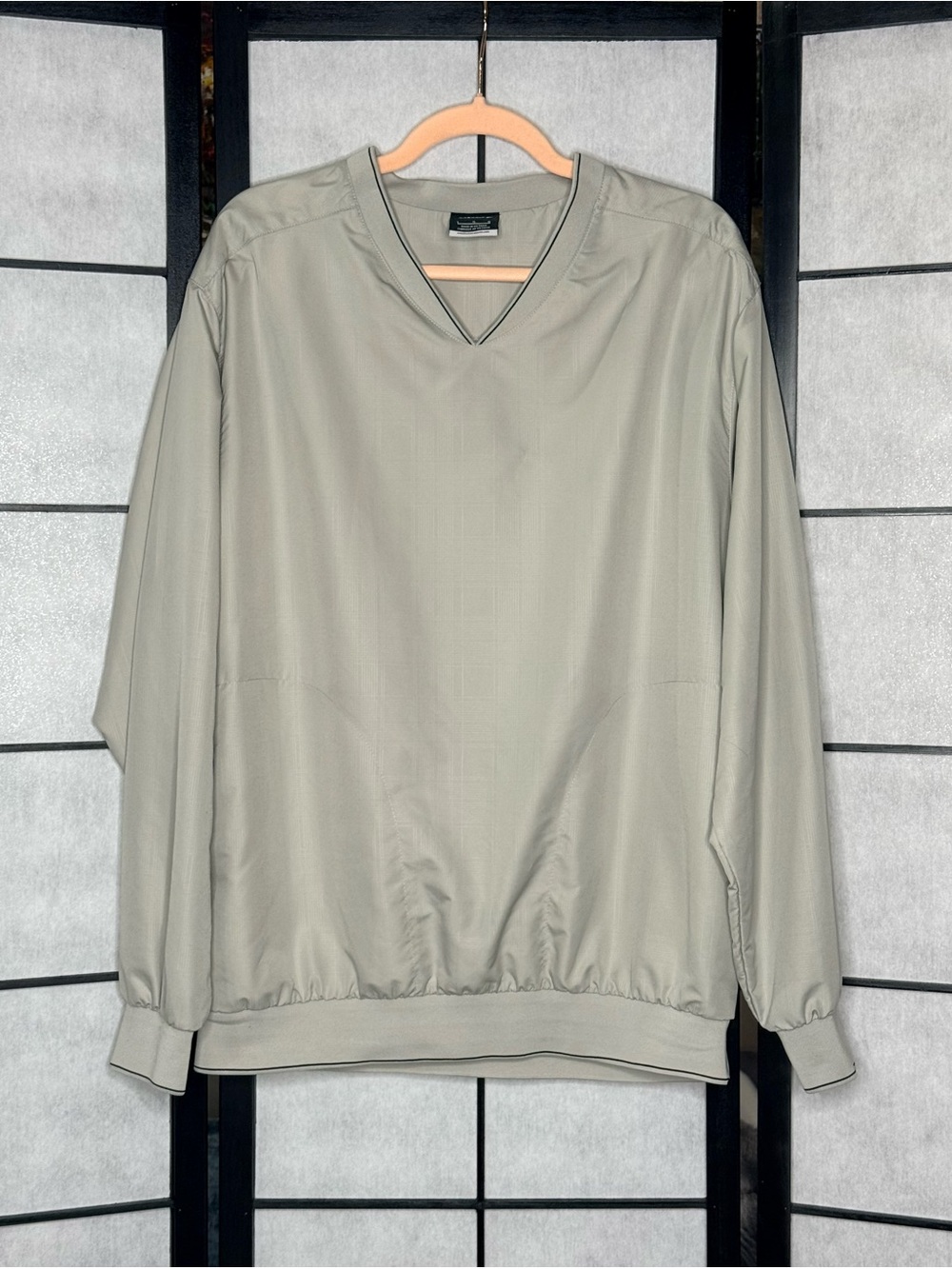 Nike Golf Men’s V-Neck Beige Tan Long Sleeve Windshirt Pullover Size Large